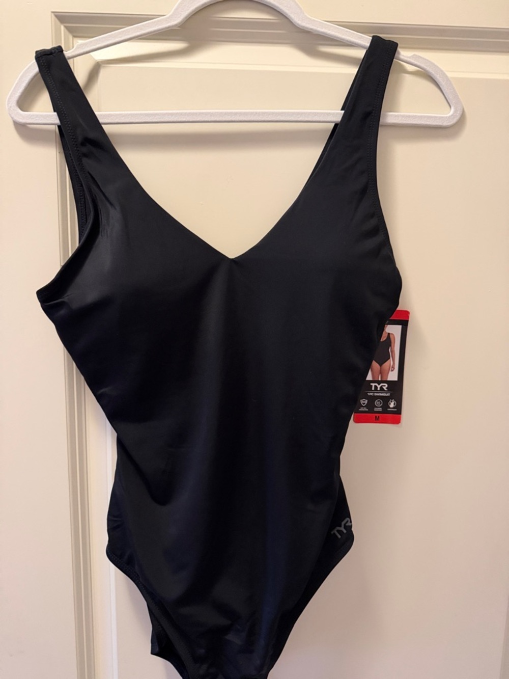 New TYR Black Women's One-Piece Swimwear size M